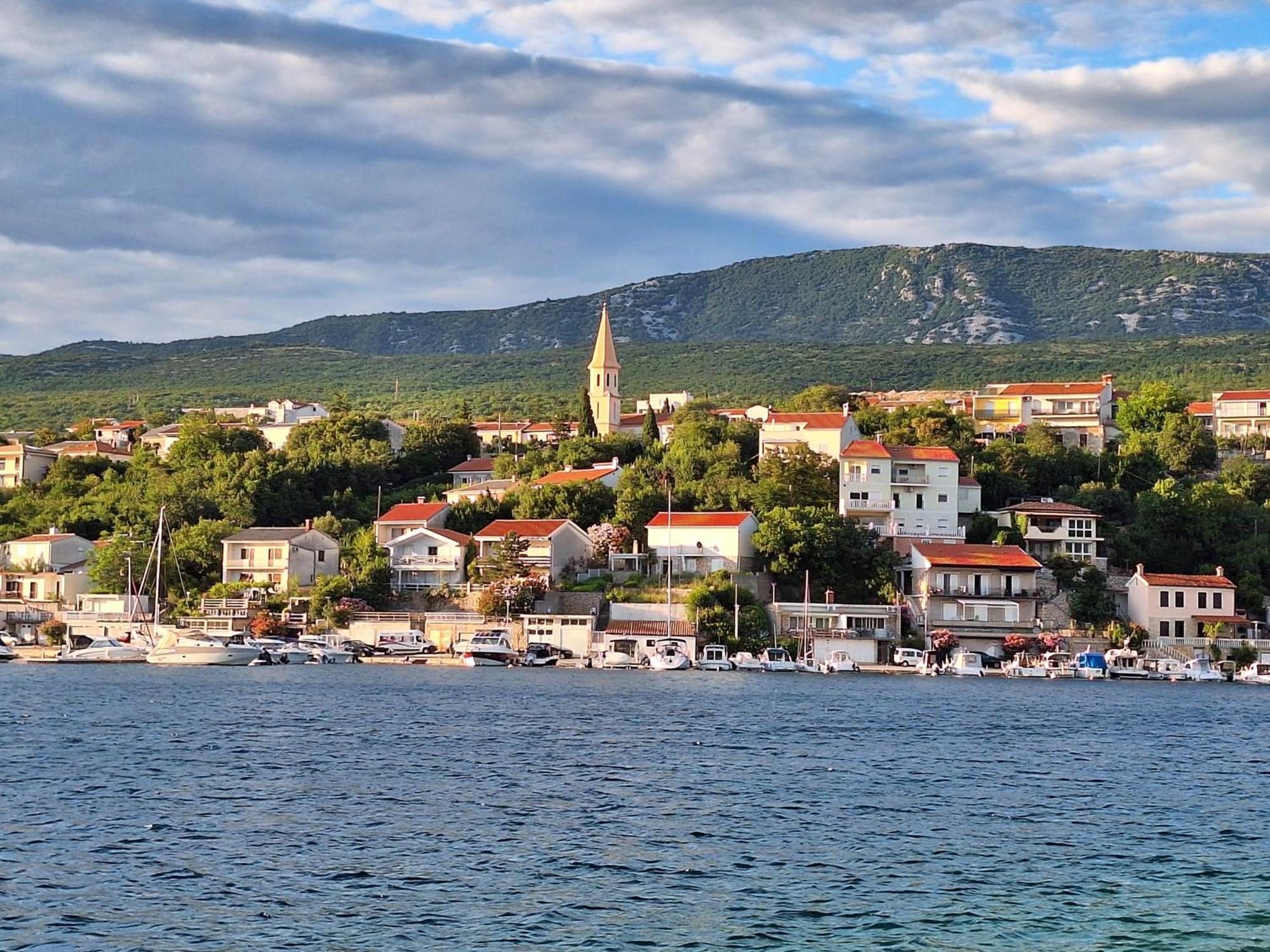 Apartmani Mia Jadranovo Bagian luar foto